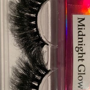 “Midnight Glow” Mink Lashes
